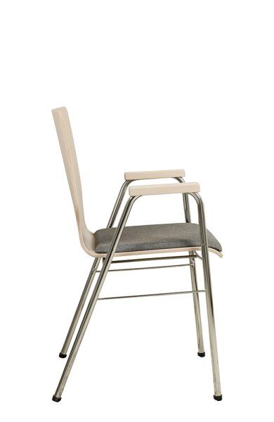 Konferenzstuhl Eruno-210-A50 mit Polstersitz, Holzlehne, Armlehnen und verchromtem Gestell Beizton: Kastelleiche | Bezug: Lux 5 Seitenansicht