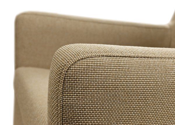 Beizton: Buche natur/Bezug: Amaro-4010