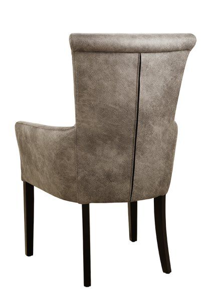 Anwendungsbeispiel / Beizton: Wenge / Bezug: Hunt-105