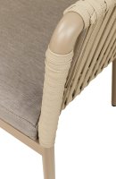 Vorschau: Ramila Macchiato Terrassenstuhl mit beigem Aluminiumgestell und Textilen-Rücken, stapelbar und wetterfest für Gastronomie Detailansicht Geflecht Vorschau: Ramila Macchiato Terrassenstuhl mit beigem Aluminiumgestell und Textilen-Rücken, stapelbar und wetterfest für Gastronomie Detailansicht Geflecht