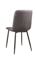 Vorschau: Polsterstuhl Derri Yuma-16 – ein Stuhl mit quadratischer Steppung und schwarzem Metallgestell für Gastronomie Rückansicht Vorschau: Polsterstuhl Derri Yuma-16 – ein Stuhl mit quadratischer Steppung und schwarzem Metallgestell für Gastronomie Rückansicht