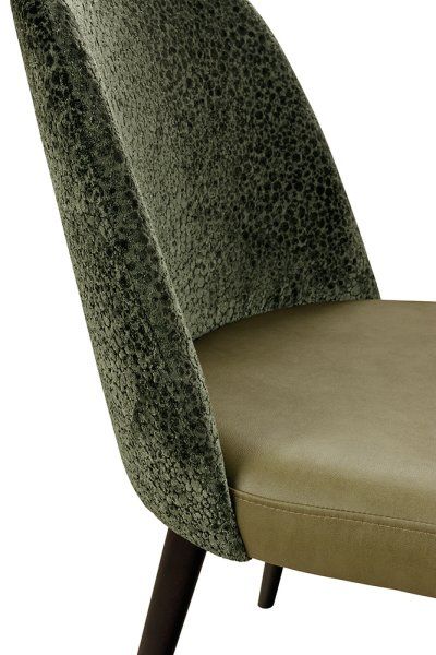 Beizton: Wenge | Bezug: Sitz: Gavin-201 | Rücken: Lusiano-06 | Preis: 121,70 €