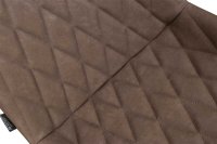 Vorschau: Polsterstuhl Rombo Elephant – Schalenstuhl mit Rautensteppung und schwarzem Metallgestell für Gastronomie Detailansicht Bezug Vorschau: Polsterstuhl Rombo Elephant – Schalenstuhl mit Rautensteppung und schwarzem Metallgestell für Gastronomie Detailansicht Bezug