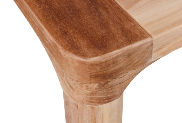 Detailaufnahme Ecke vom Outdoor-Tisch Zubella 80 aus Massivholz mit runden Tischbeinen